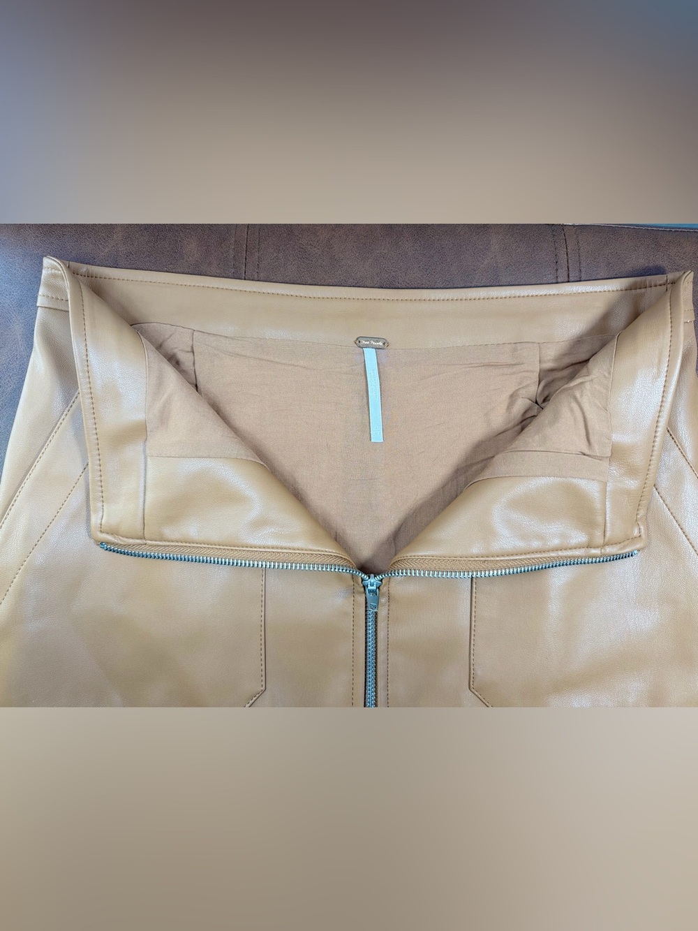 Free People Women’s Faux Leather Mini Skirt Size 4 Tan Front Zip Pocket Detail